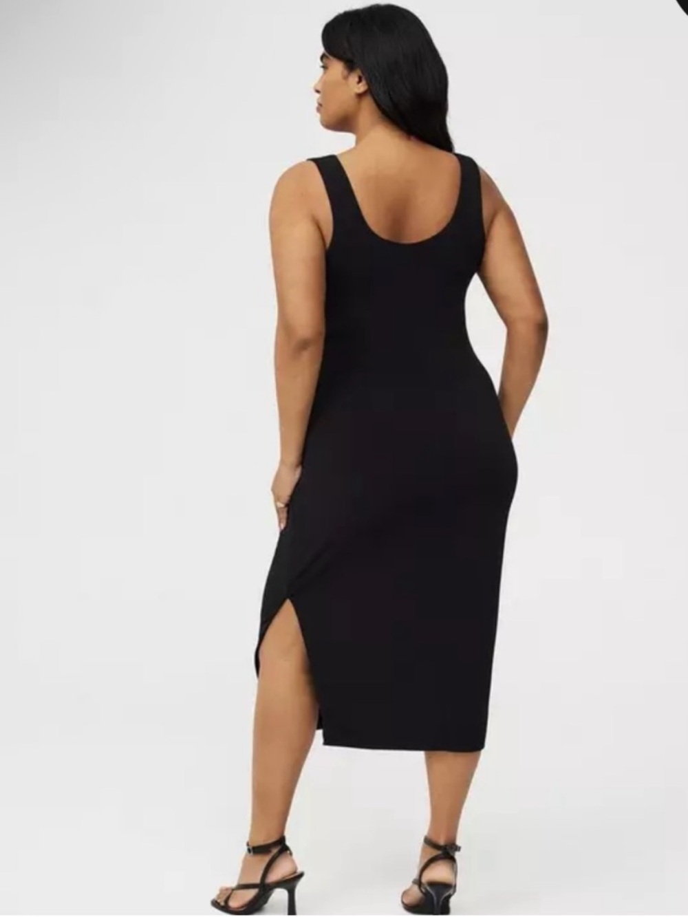 torrid 2X NWTS Black Sleeveless Ruched MAXI Dress